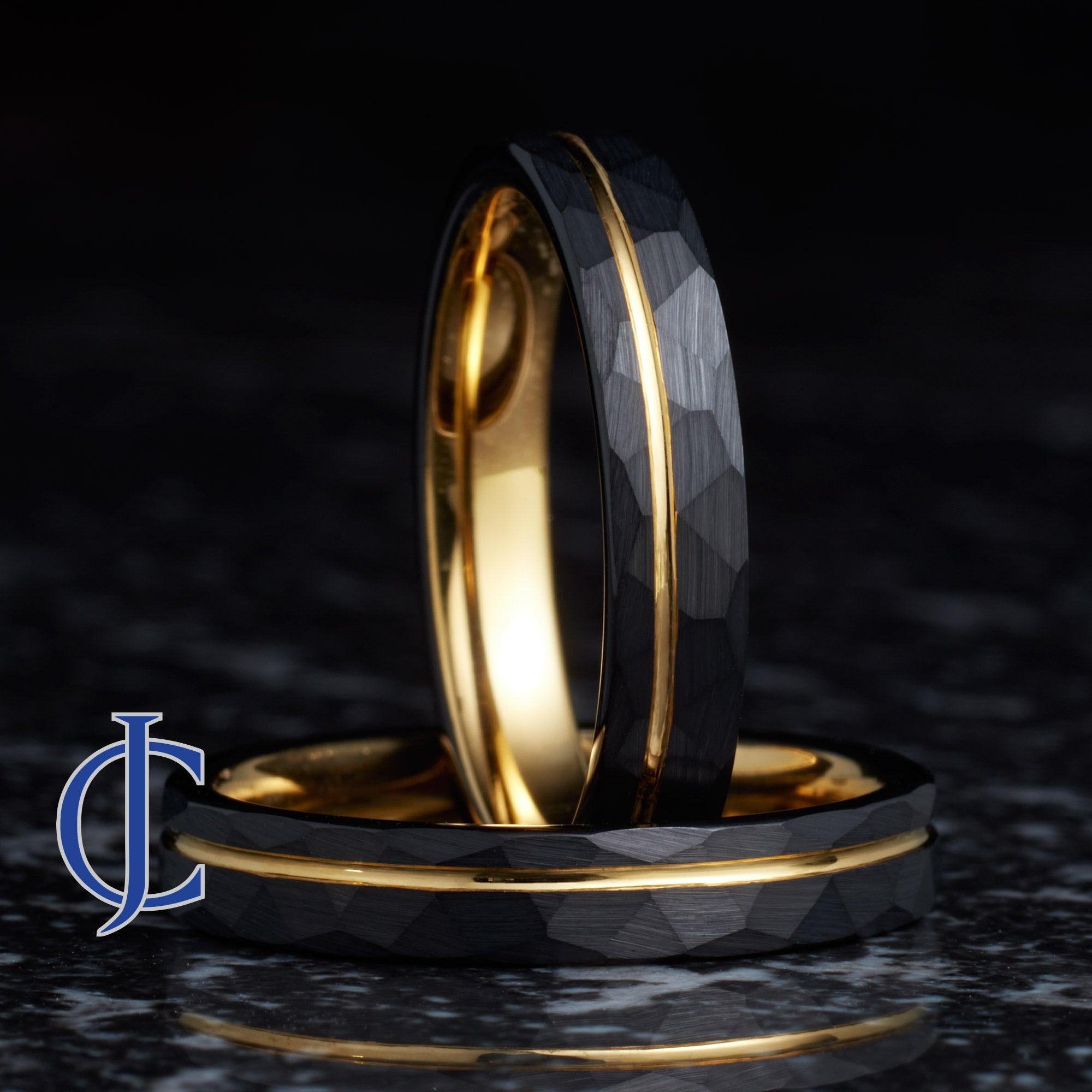NEO GOLD 4MM - Black and Gold Hammered Tungsten Ring